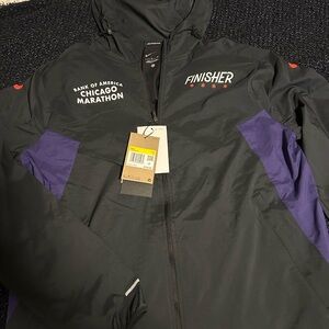 Brand new nike 2024 Chicago marathon finisher jacket